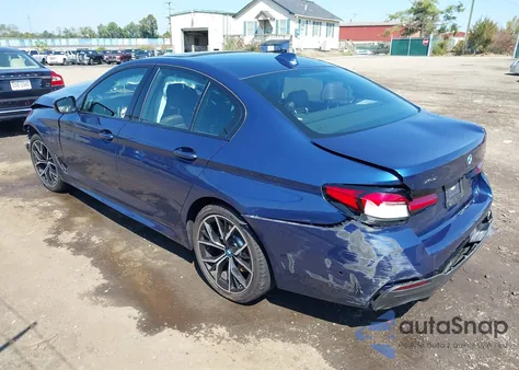 2022 BMW 530E xDrive z USA, uszkodzony, nr VIN WBA33AG06NCJ88977